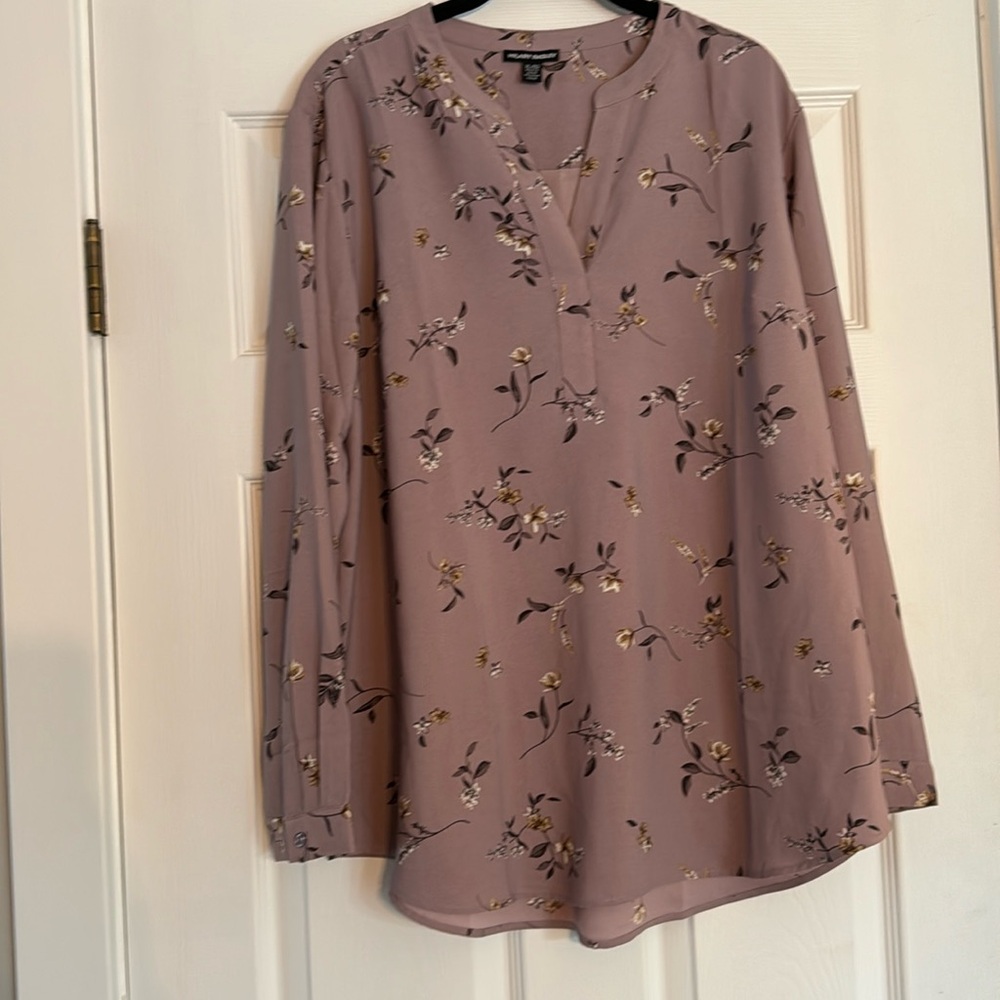 Beautiful women’s purple xl blouse